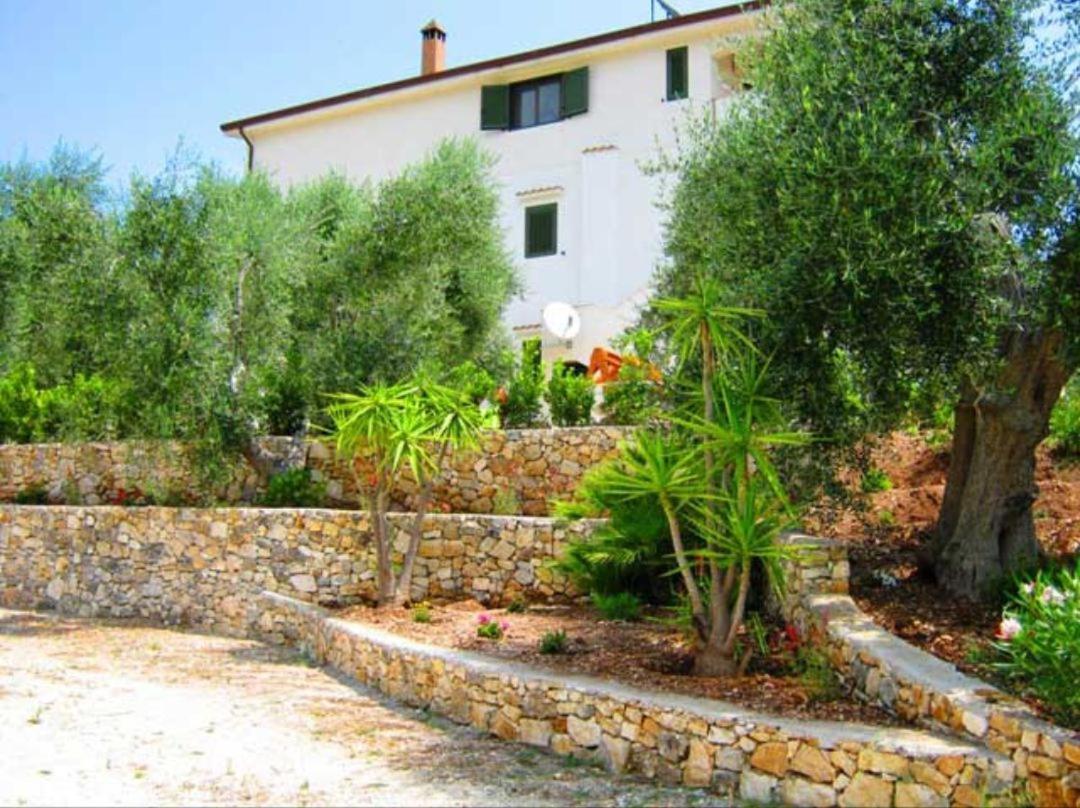 ויאסטה Villa Rinaldi Apartment מראה חיצוני תמונה