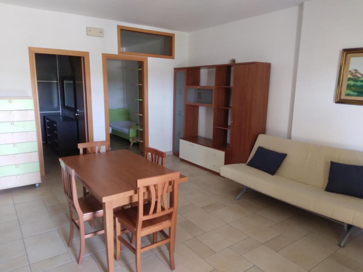 ויאסטה Villa Rinaldi Apartment מראה חיצוני תמונה